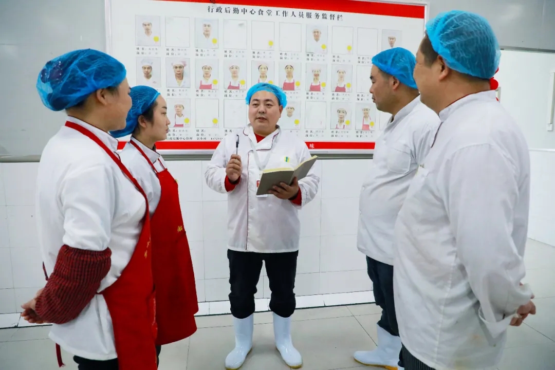 1608261734683522.jpg 640.webp (5).jpg